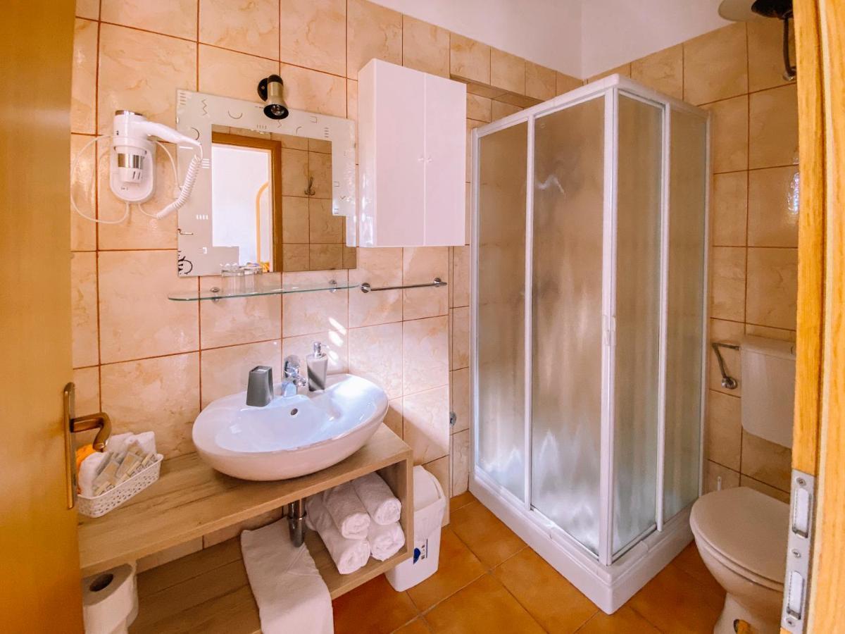 Guest House Sosi Ουμάγκ Εξωτερικό φωτογραφία
