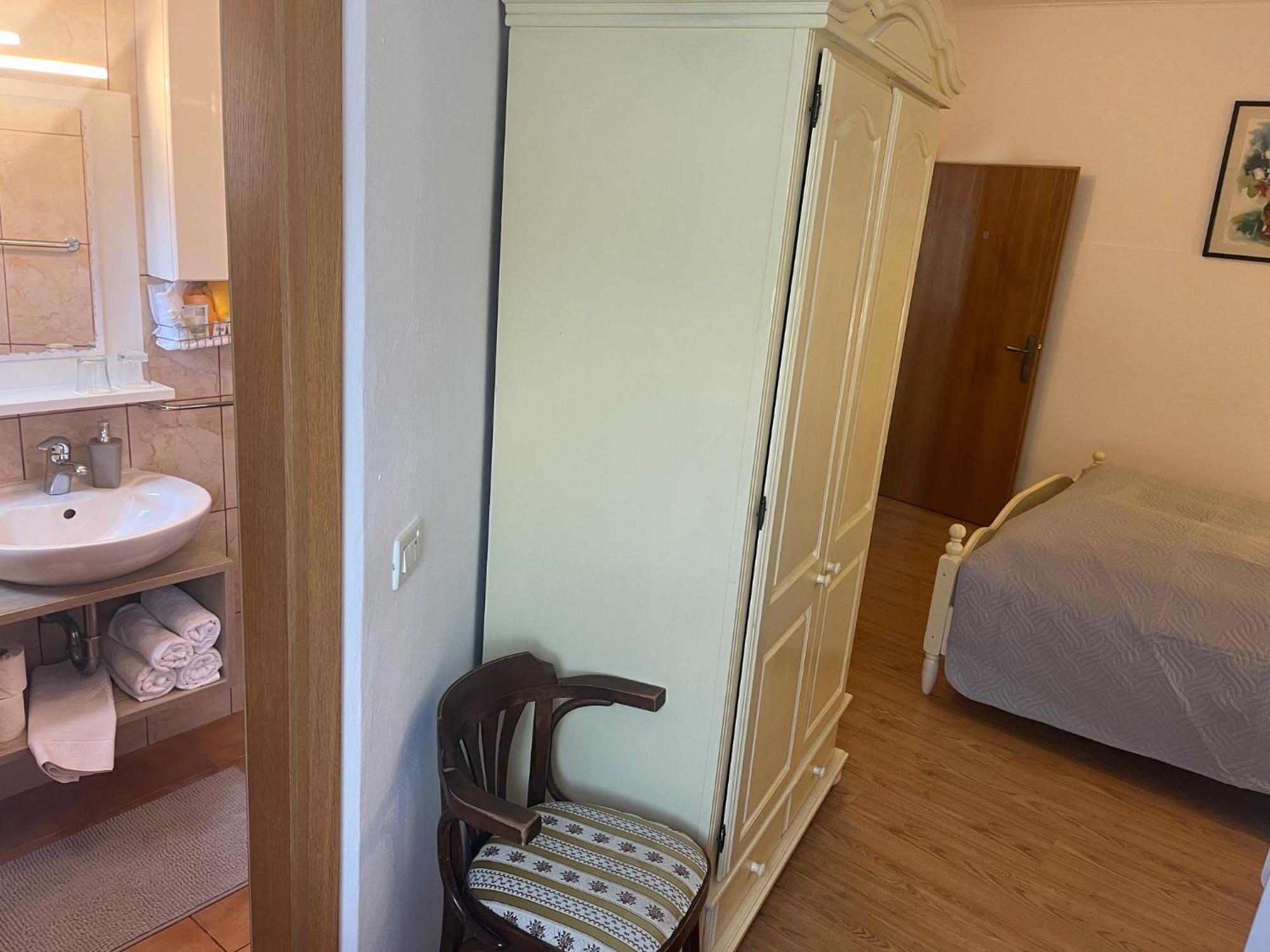 Guest House Sosi Ουμάγκ Εξωτερικό φωτογραφία