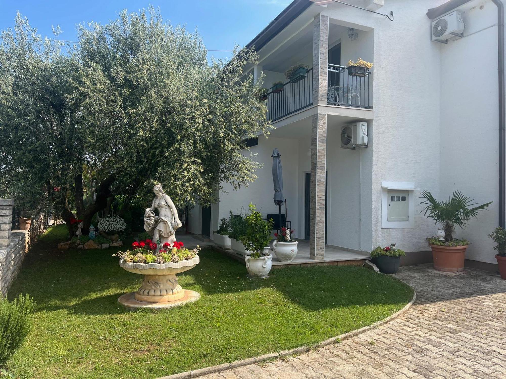 Guest House Sosi Ουμάγκ Εξωτερικό φωτογραφία